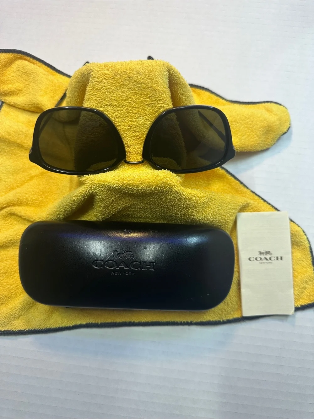 Coach Men’s Black Sunglasses with Black Case